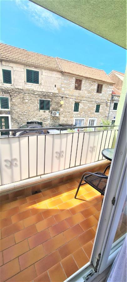 Apartman Scotti Каштела Экстерьер фото