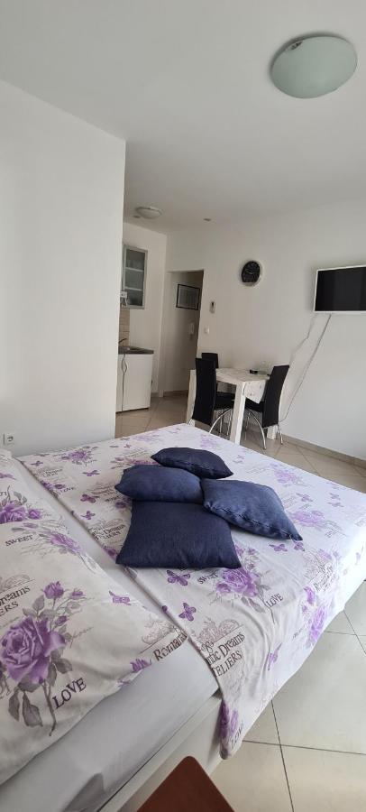 Apartman Scotti Каштела Экстерьер фото